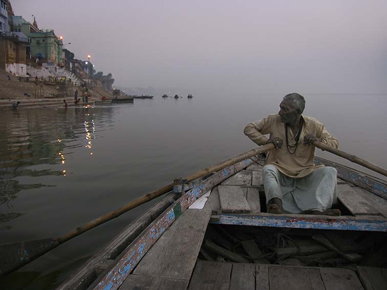 Aure - Varanasi (India)